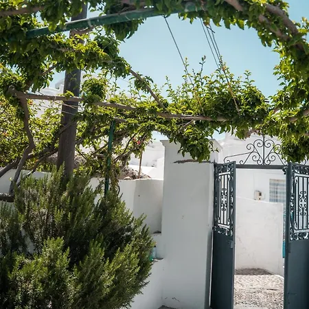 Pensionat Captain's Quarters 3*