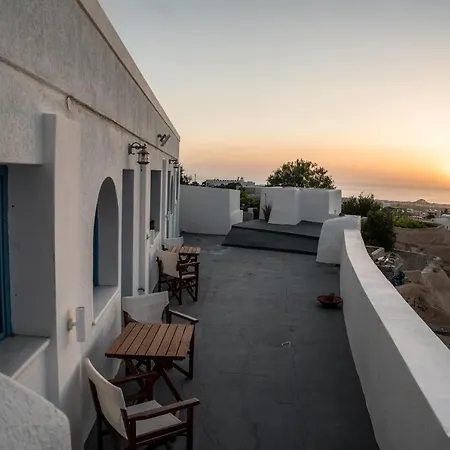 Pensionat Captain's Quarters 3*