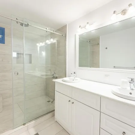 Captain's Quarters Vóthon